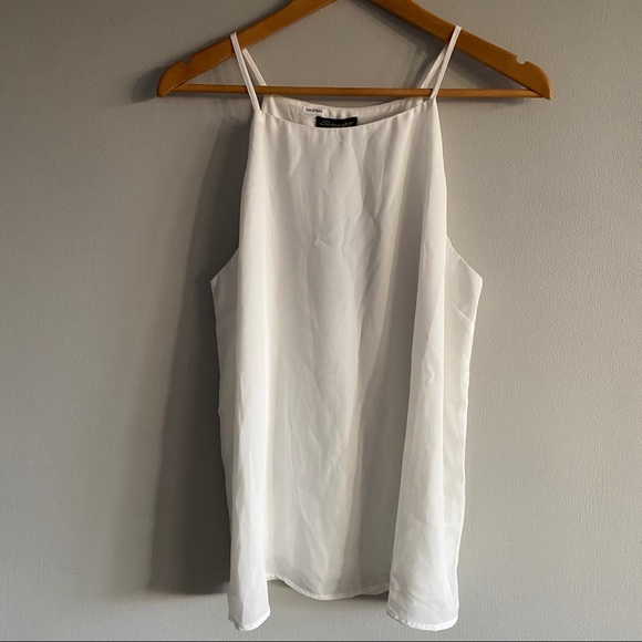 Simple and pretty white flowy top SZ XL Shinestar - Picture 1 of 2